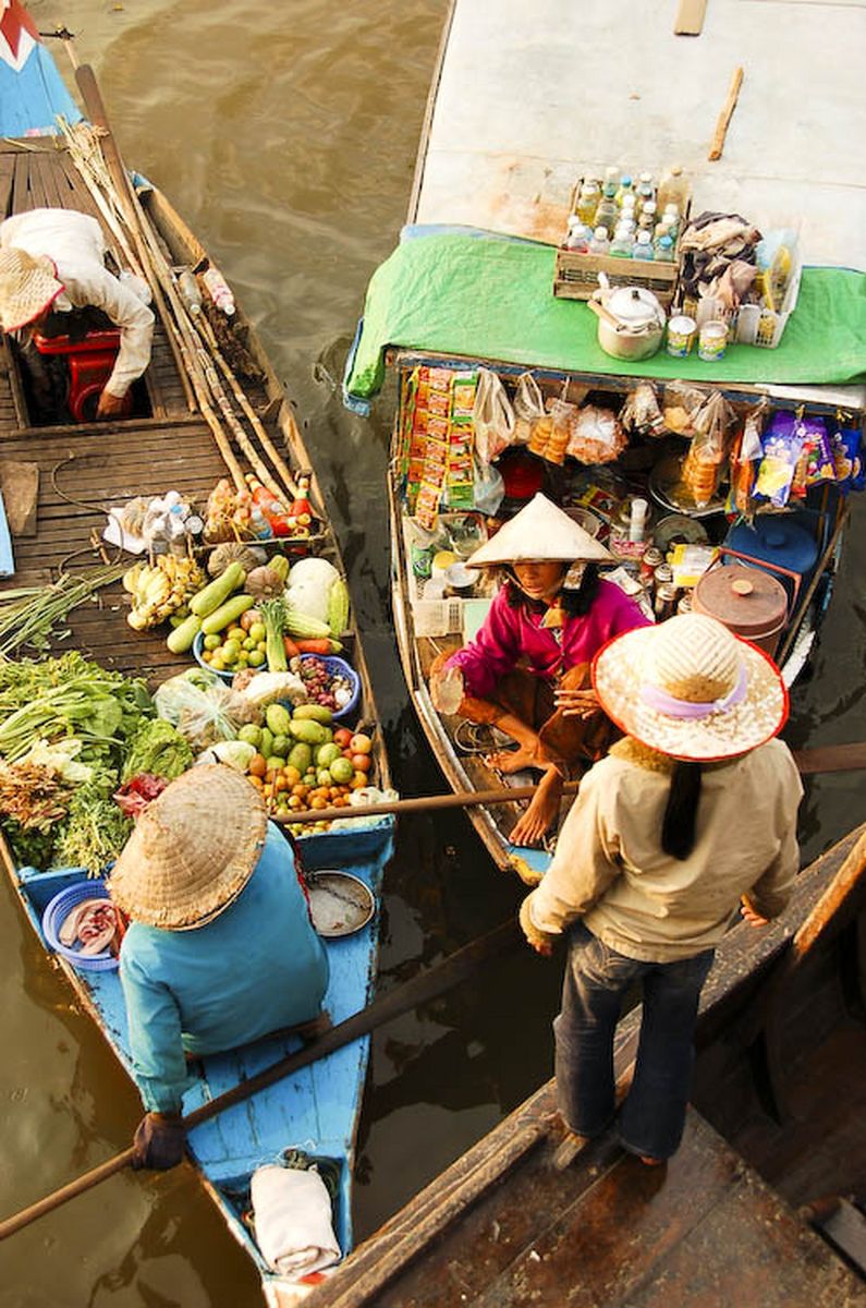 Life on Tonle Sap